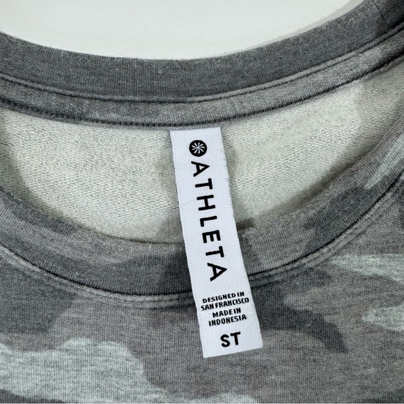 Athleta Studio To Street Pullover Sweatshirt Grey Camo Lux - Picture 5 of 7